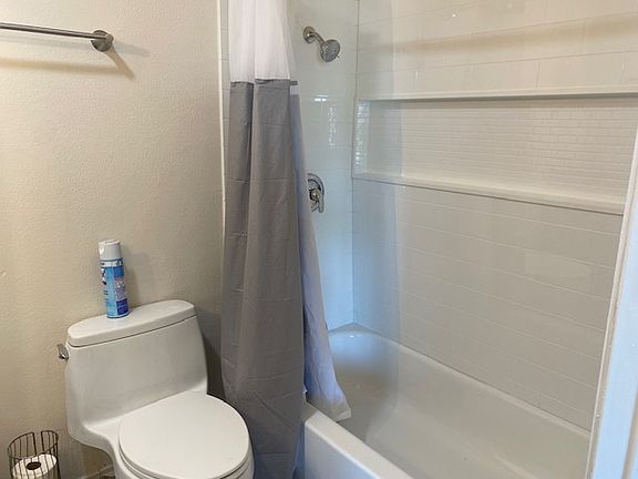 4th image of 363 Newport Ave Unit 202
