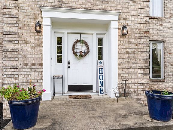 4th image of 3857 Tyler Dr