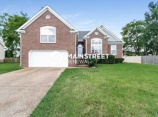 2737 Aston Woods Ln, Thompsons Station, TN 37179