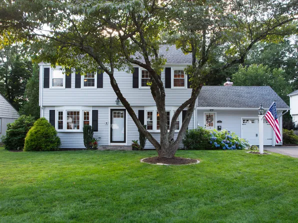 70 Hartwell Road, West Hartford, CT 06117