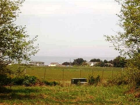 1st image of 105 Surfsound Dr
