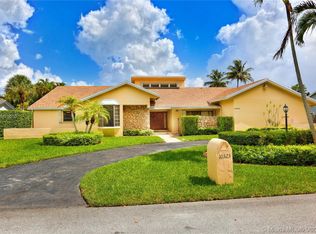 10323 SW 142nd St, Miami, FL 33176