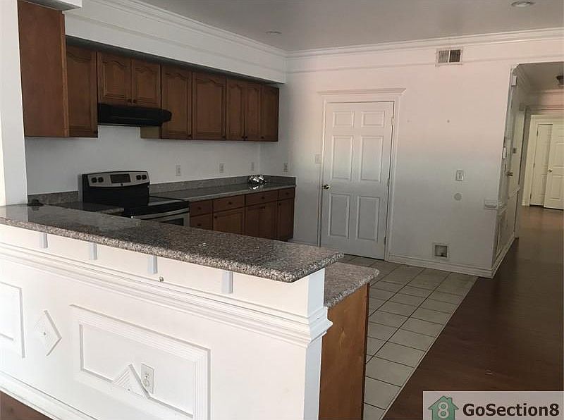 1st image of 2160 Lafreniere St
