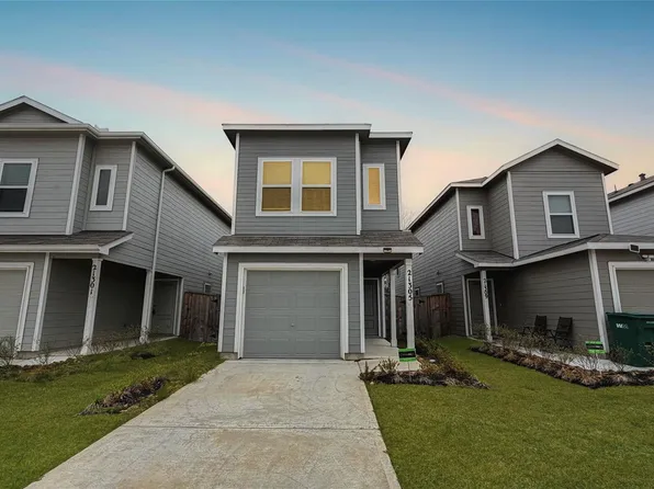 21305 Carosella Dr, New Caney, TX 77357