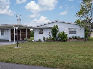 2205 Croton Ct, Lehigh Acres, FL 33936