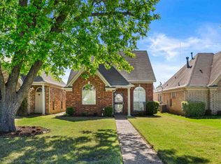 1208 Whitten Rd, Memphis, TN 38134