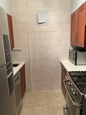 Sold by Pergolotti Realty | media 4