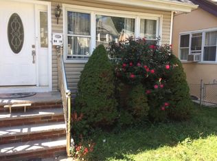 8434 122nd St, Kew Gardens, NY 11415