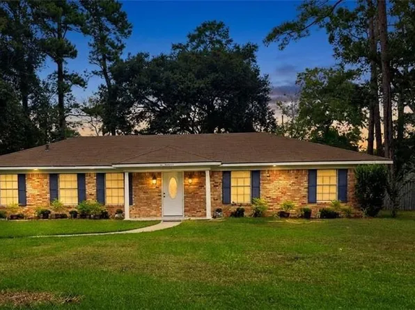200 Yew St, Satsuma, AL 36572
