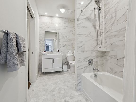 3rd image of 434 Springfield Ave #324