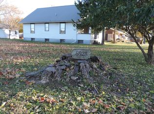 5928 Madison Ave, Burlington, IA 52601