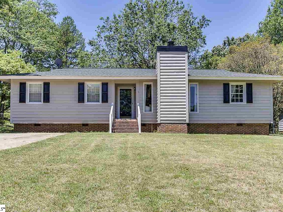 1st image of 11 Lee East Ct