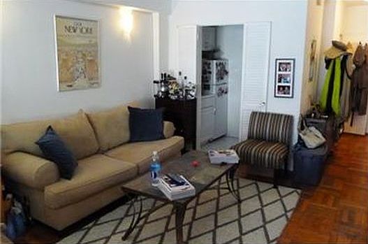 4th image of 240 E 46th St APT 9F