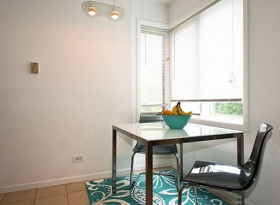 5th image of 2046 Saint Johns Ave APT 3A