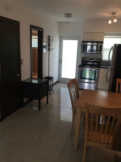 2nd image of 1420 Pennsylvania Ave APT 305