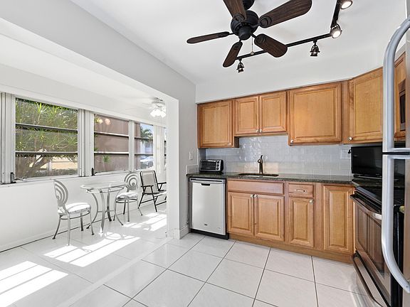 2nd image of 103 Piedmont C