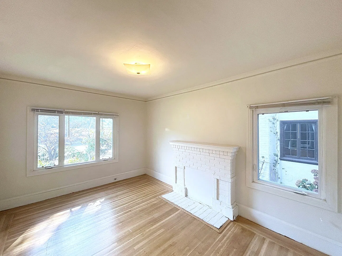 2718 College Ave. — Photo 3