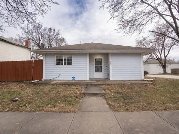 227 Pottawatomie St, Leavenworth, KS 66048