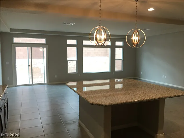 9861 Mercer Estates Ct — Photo 8