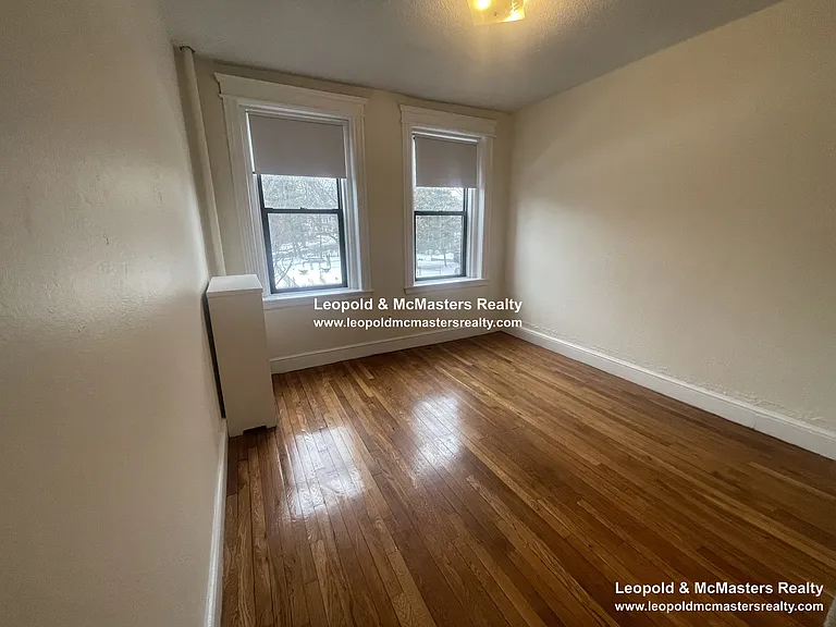 1124 Commonwealth Ave — Photo 87