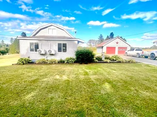 447 B Road, Houlton, ME 04730