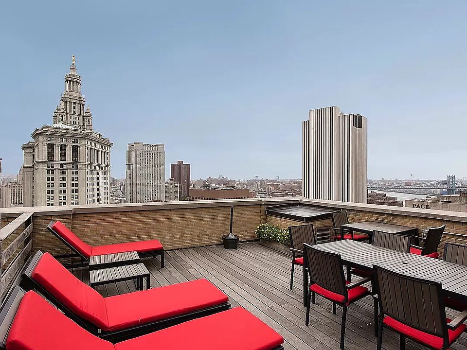1st image of 150 Nassau St APT 4