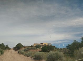 909 Camino Tres Arroyos, Santa Fe, NM 87507