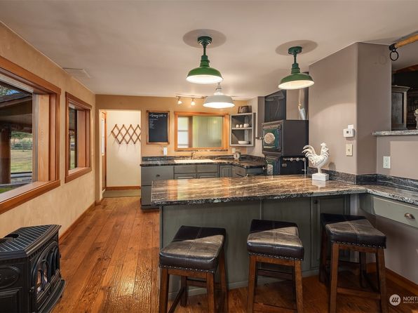 54 Hardrock Road, Republic, WA 99166