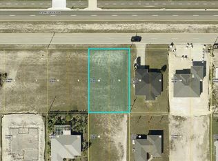 2026 Kismet Pkwy W #10, Cape Coral, FL 33993