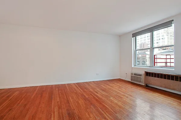 Sold by Corcoran | media 14