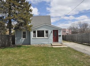 459 Good Ave, Des Plaines, IL