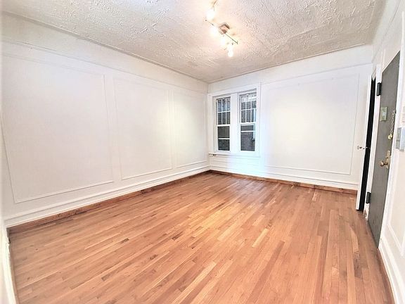 2nd image of 257 Patchen Ave #2A