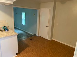 5422 Farmhill Rd, Flint, MI 48505