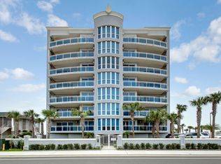 807 N 1st St #402, Jacksonville Beach, FL 32250