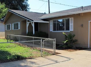 904 Camino Ct, Redding, CA 96002