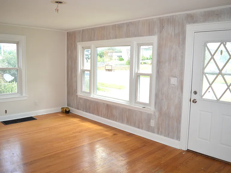 1612 Packers Ave — Photo 7