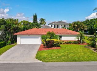 905 Sunset Rd, Boynton Beach, FL 33435