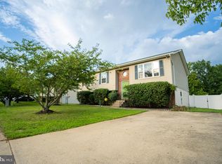 21964 Barkentine Ct, Great Mills, MD 20634