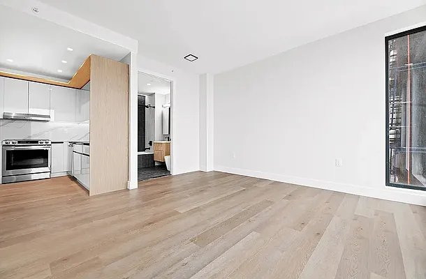 Rented by REAL New York | media 19