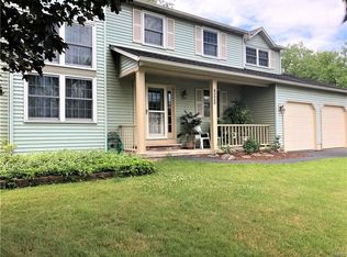 4228 Streamwood Dr, Liverpool, NY 13090