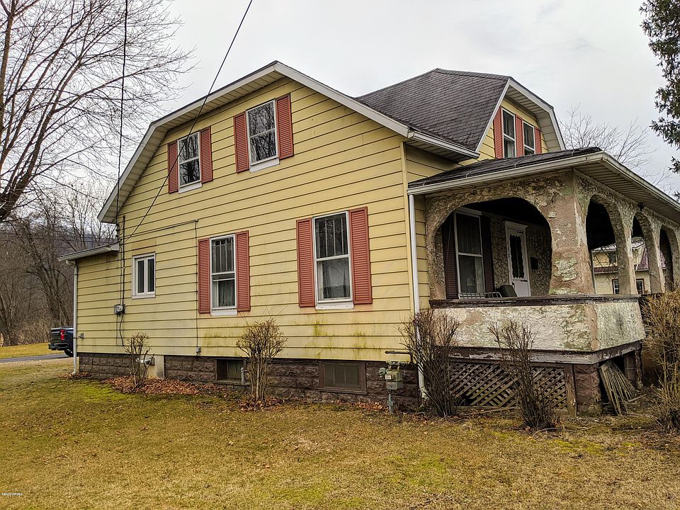 2nd image of 173 Broad St