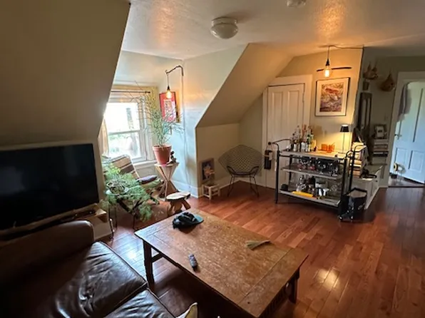 19 Orchard Ter #C, Burlington, VT 05401