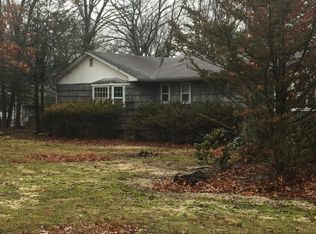 10 Bridge Branch Rd, Smithtown, NY 11787