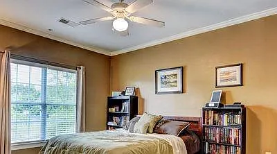 Bed room