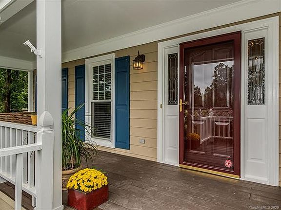 2nd image of 4904 Dawnridge Dr