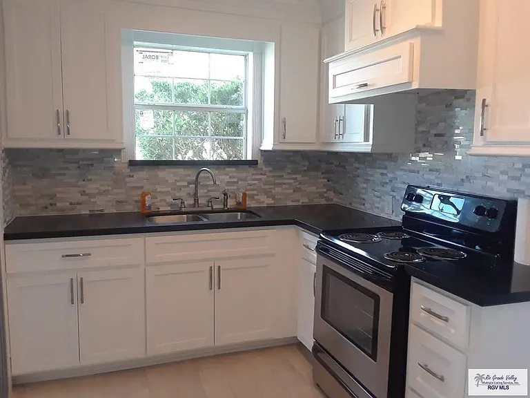 804 Virginia Ave #5 — Photo 6
