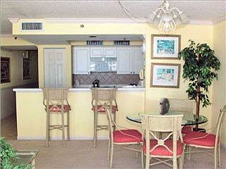 4th image of 480 Gulf Shore Dr Unit 507
