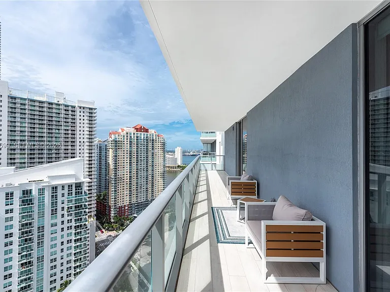 1300 Brickell Bay Dr #2900 — Photo 17
