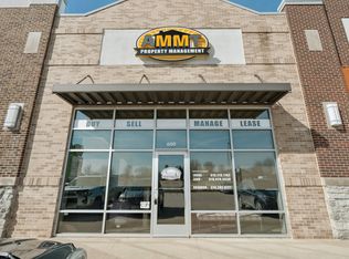 600 Lewis Access Rd, Center Pt, IA 52213