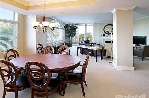 5th image of 3203 Bayshore Blvd Unit 401